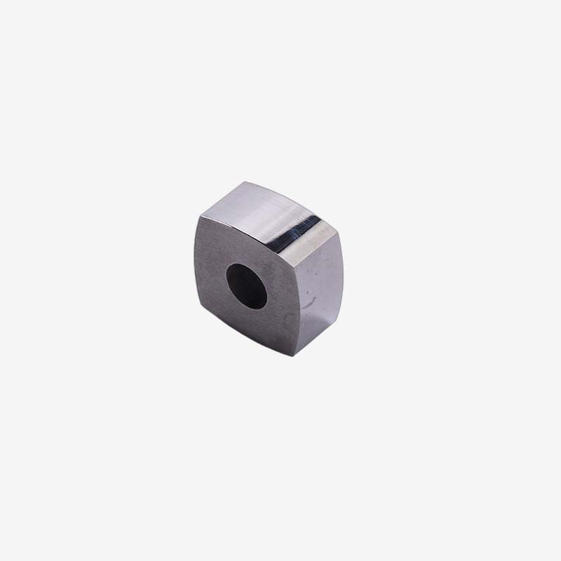Токоподвод ONA AE6699012R04, 16×16×8 мм (ONA202)